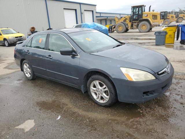 Photo 3 VIN: 1HGCM56827A015438 - HONDA ACCORD EX 