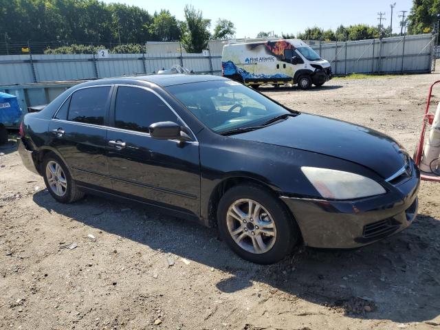 Photo 3 VIN: 1HGCM56827A172631 - HONDA ACCORD EX 