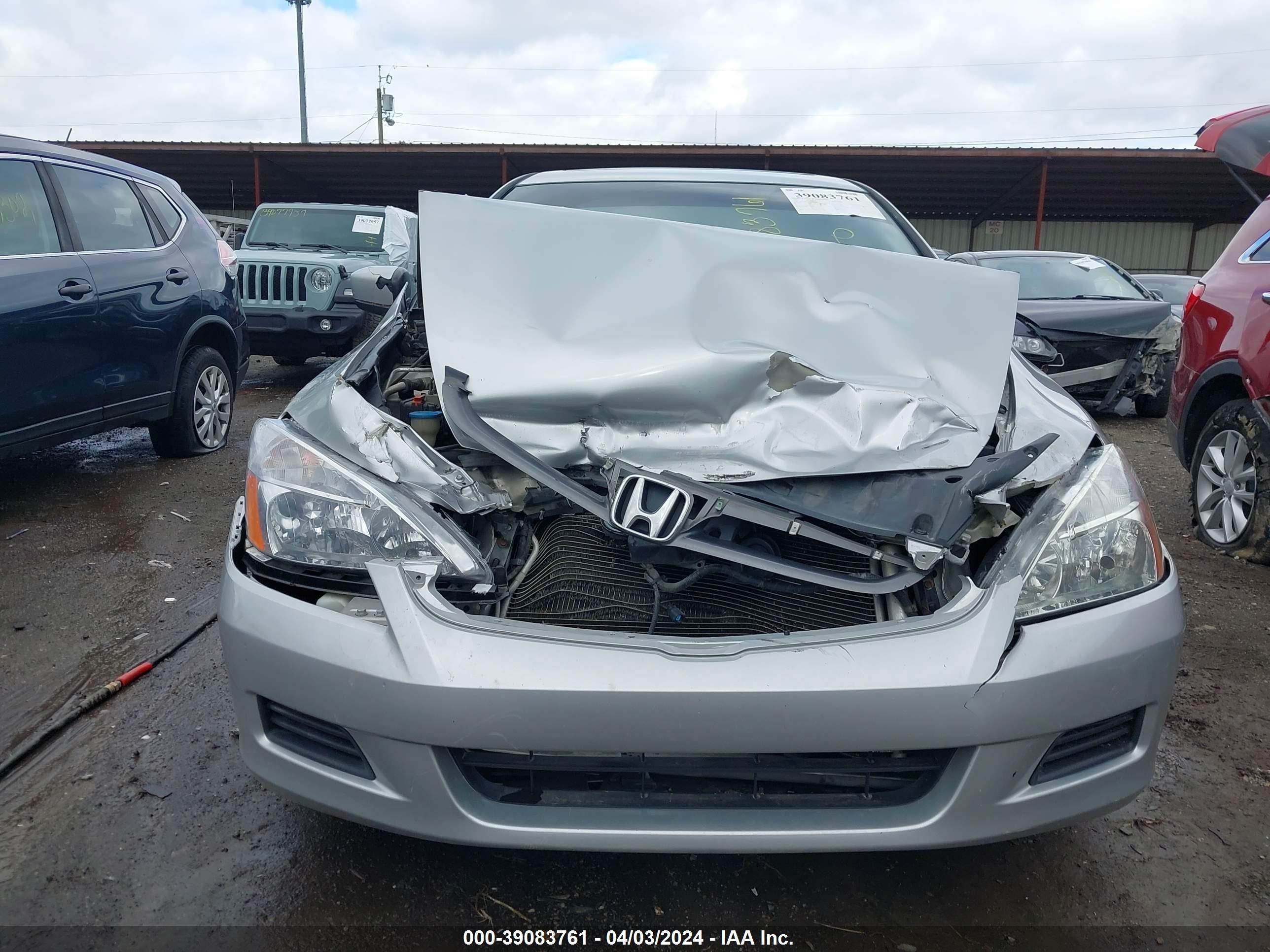 Photo 11 VIN: 1HGCM56827A175786 - HONDA ACCORD 