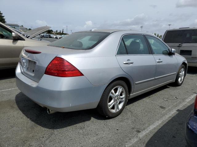 Photo 2 VIN: 1HGCM56836A123646 - HONDA ACCORD EX 