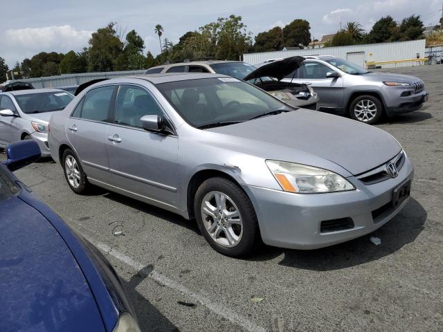 Photo 3 VIN: 1HGCM56836A123646 - HONDA ACCORD EX 