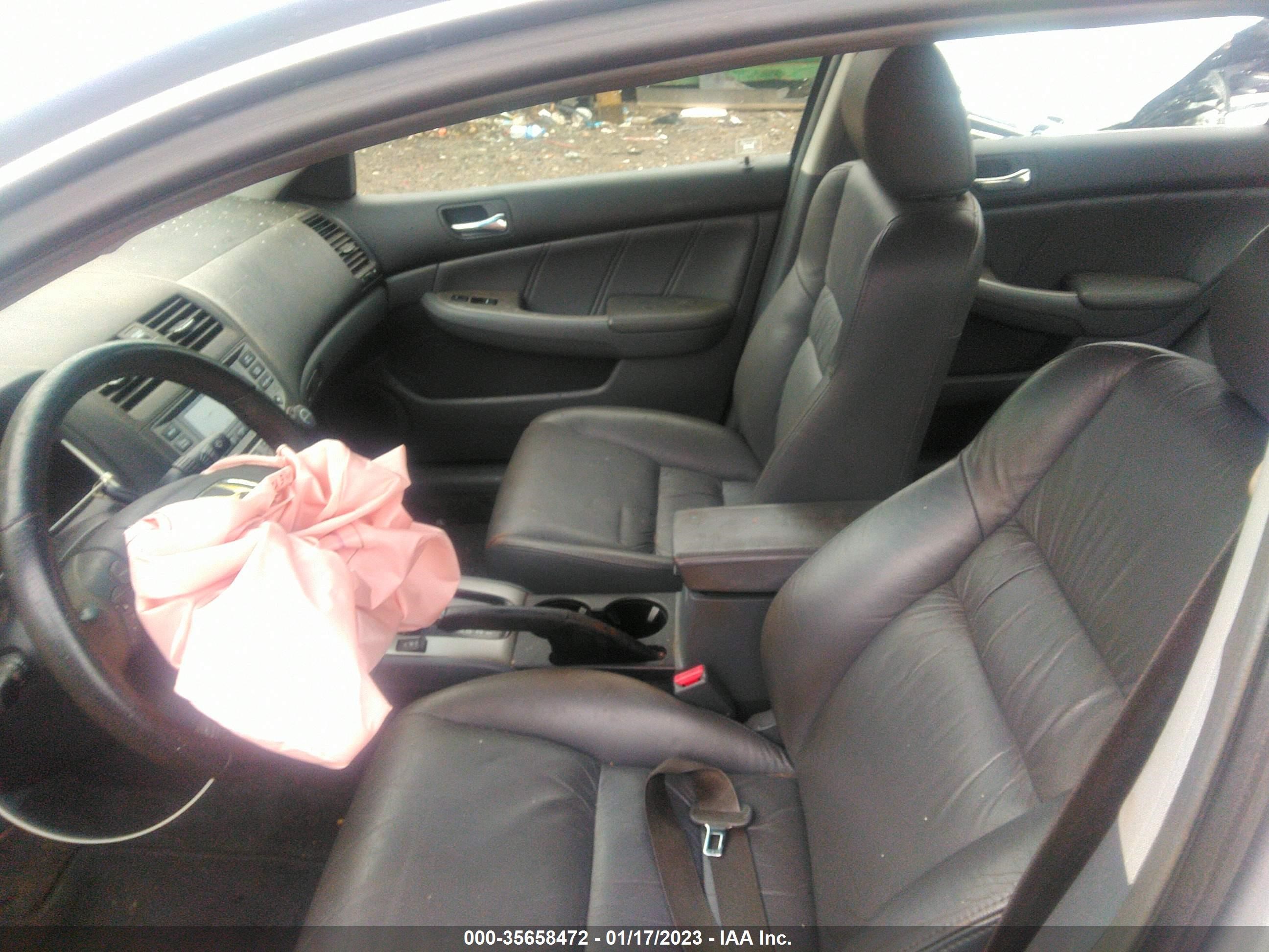 Photo 4 VIN: 1HGCM56837A057049 - HONDA ACCORD 