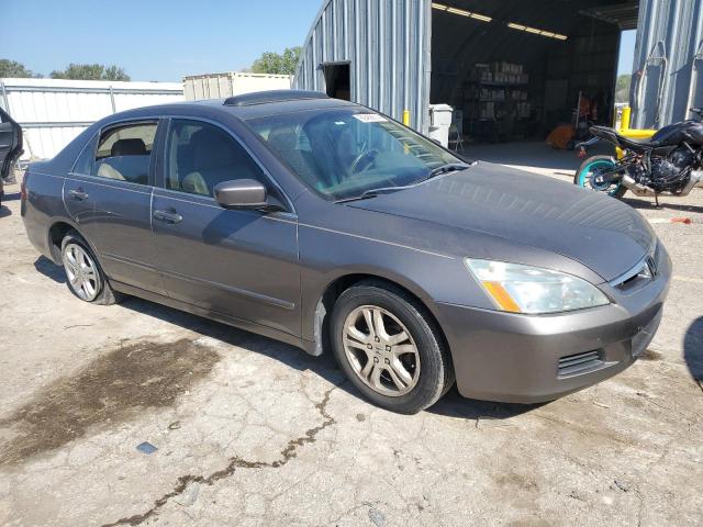 Photo 3 VIN: 1HGCM56837A205104 - HONDA ACCORD EX 