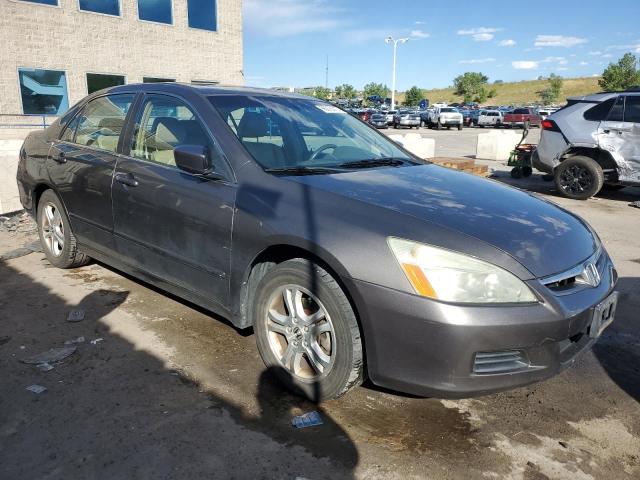 Photo 3 VIN: 1HGCM56846A002608 - HONDA ACCORD EX 