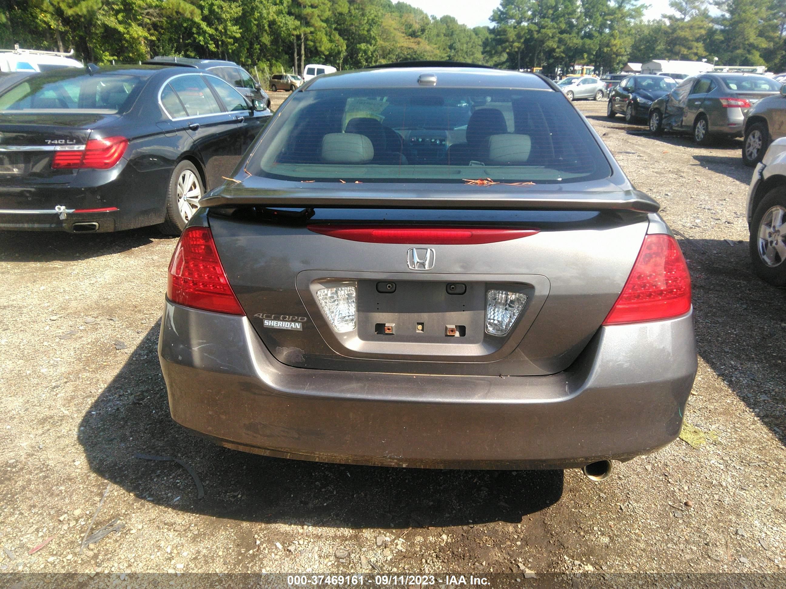 Photo 15 VIN: 1HGCM56846A074828 - HONDA ACCORD 