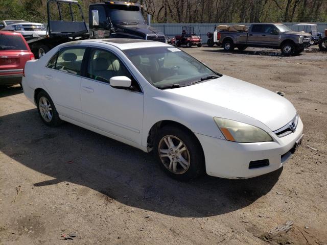 Photo 3 VIN: 1HGCM56846A086428 - HONDA ACCORD 