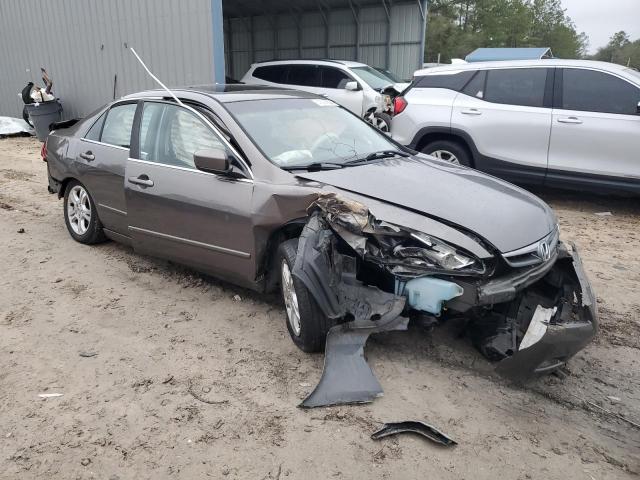 Photo 3 VIN: 1HGCM56846A131285 - HONDA ACCORD 