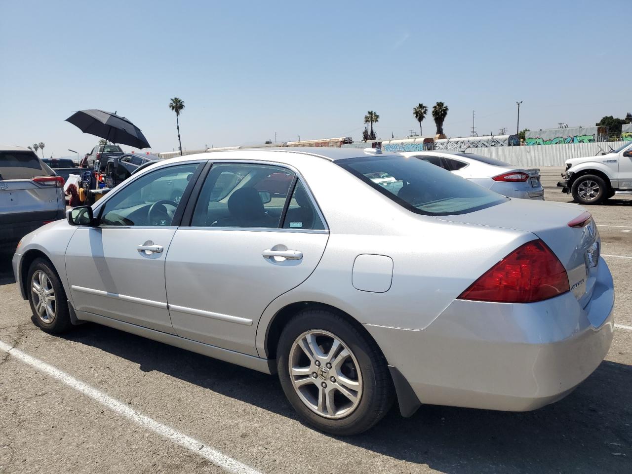 Photo 1 VIN: 1HGCM56846A138642 - HONDA ACCORD 