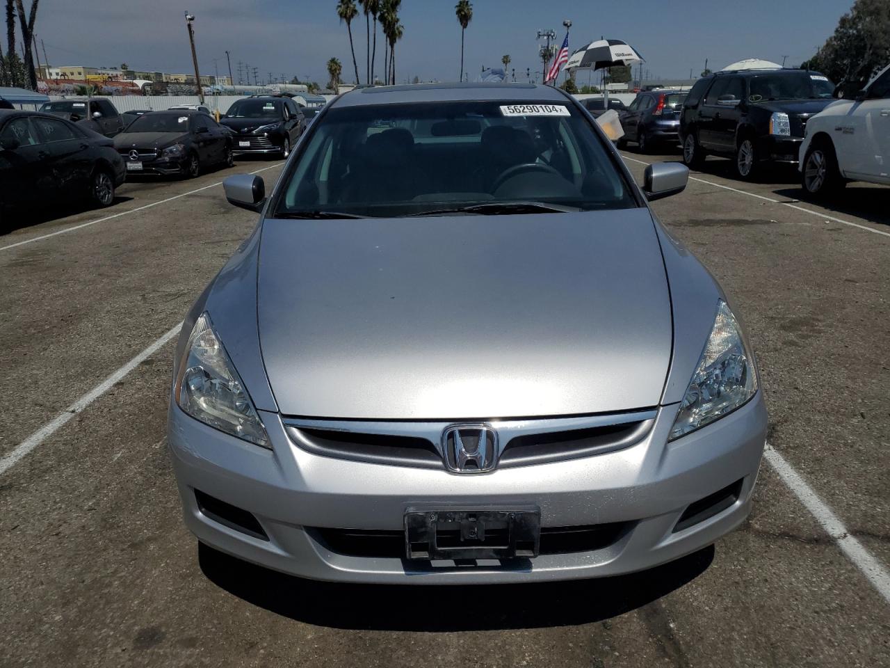 Photo 4 VIN: 1HGCM56846A138642 - HONDA ACCORD 