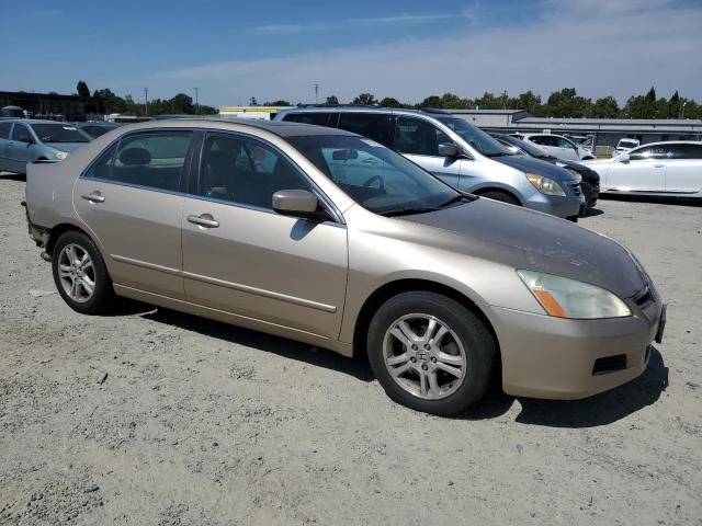 Photo 3 VIN: 1HGCM56847A090139 - HONDA ACCORD EX 