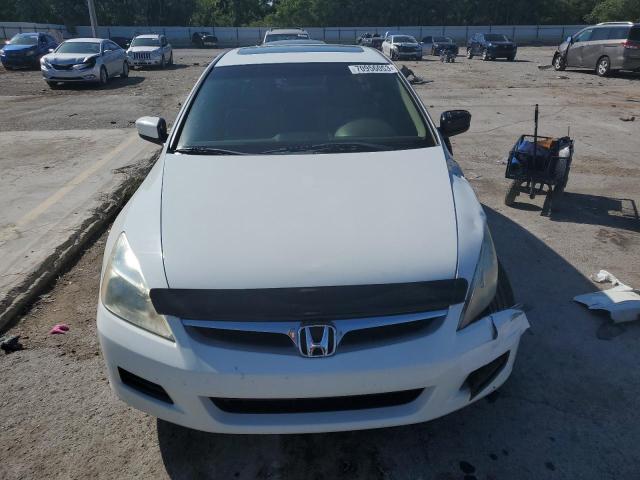 Photo 4 VIN: 1HGCM56847A213700 - HONDA ACCORD EX 