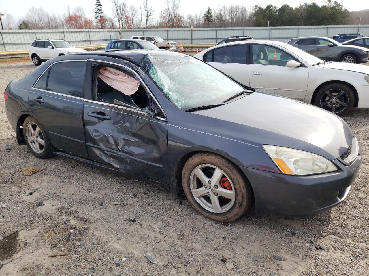 Photo 3 VIN: 1HGCM56855A106068 - HONDA ACCORD 