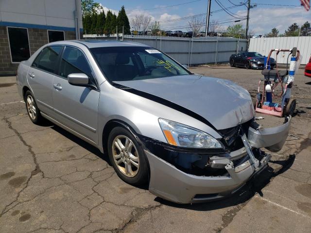 Photo 3 VIN: 1HGCM56856A033530 - HONDA ACCORD 