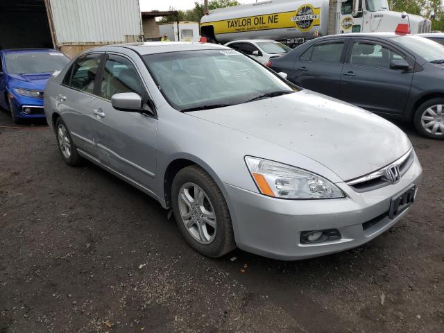 Photo 3 VIN: 1HGCM56856A102992 - HONDA ACCORD 