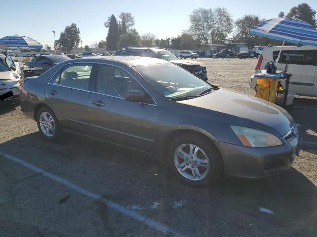 Photo 3 VIN: 1HGCM56857A148825 - HONDA ACCORD EX 