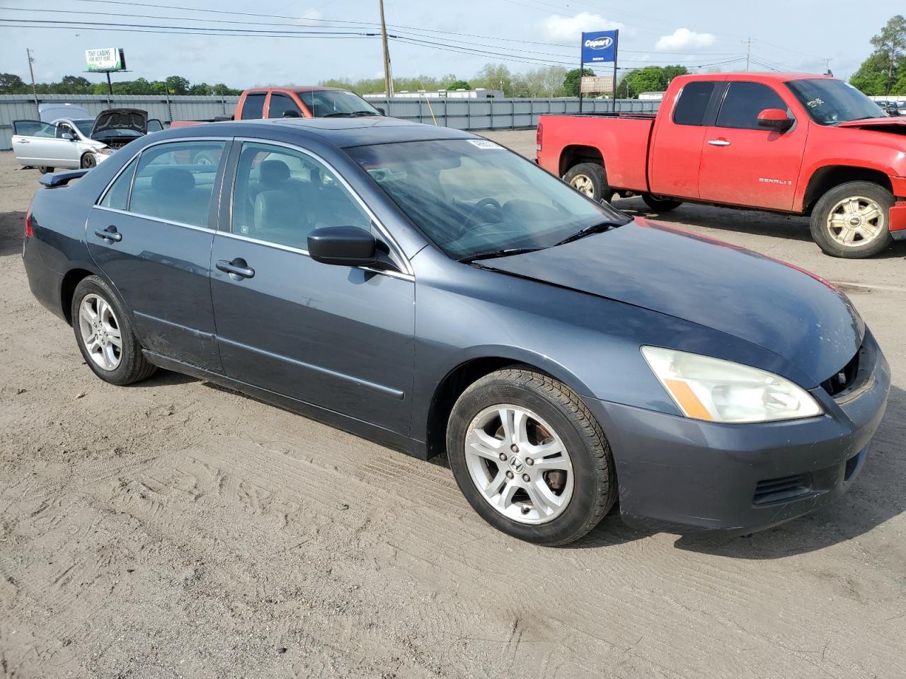 Photo 3 VIN: 1HGCM56867A101089 - HONDA ACCORD 