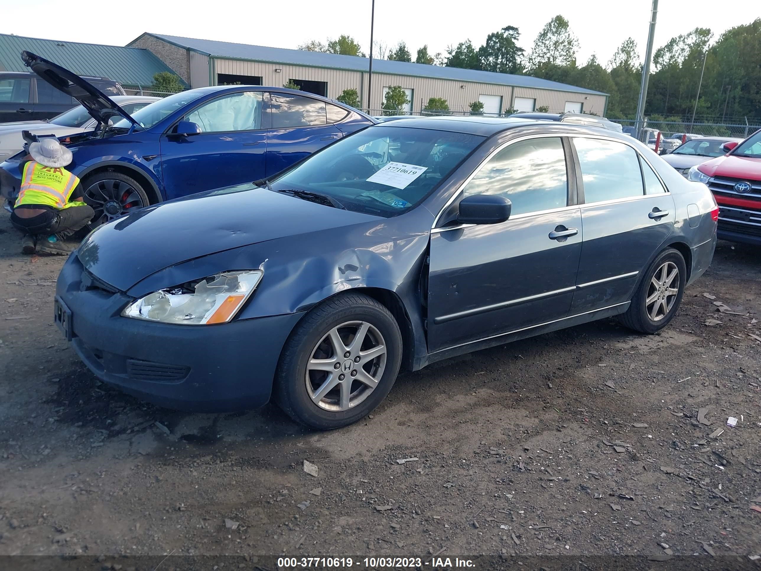 Photo 1 VIN: 1HGCM56875A150055 - HONDA ACCORD 