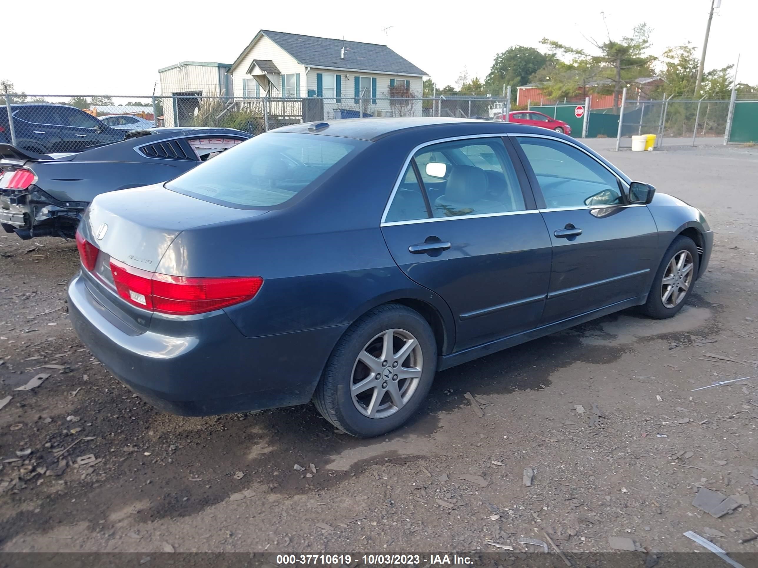 Photo 3 VIN: 1HGCM56875A150055 - HONDA ACCORD 