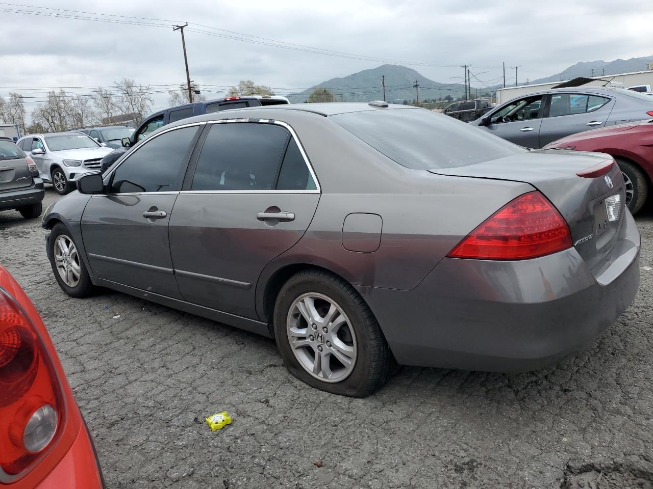 Photo 1 VIN: 1HGCM56876A020276 - HONDA ACCORD 