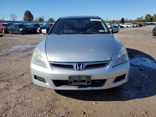 Photo 4 VIN: 1HGCM56877A052775 - HONDA ACCORD EX 