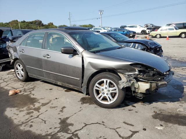 Photo 3 VIN: 1HGCM56877A074923 - HONDA ACCORD EX 