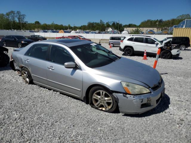 Photo 3 VIN: 1HGCM56877A198514 - HONDA ACCORD 