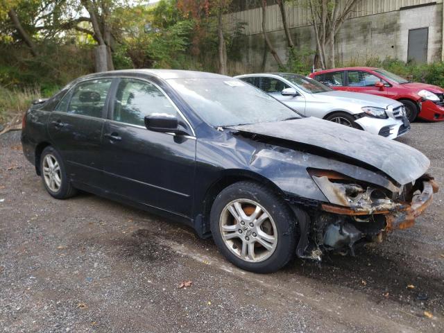 Photo 3 VIN: 1HGCM56886A810461 - HONDA ACCORD 