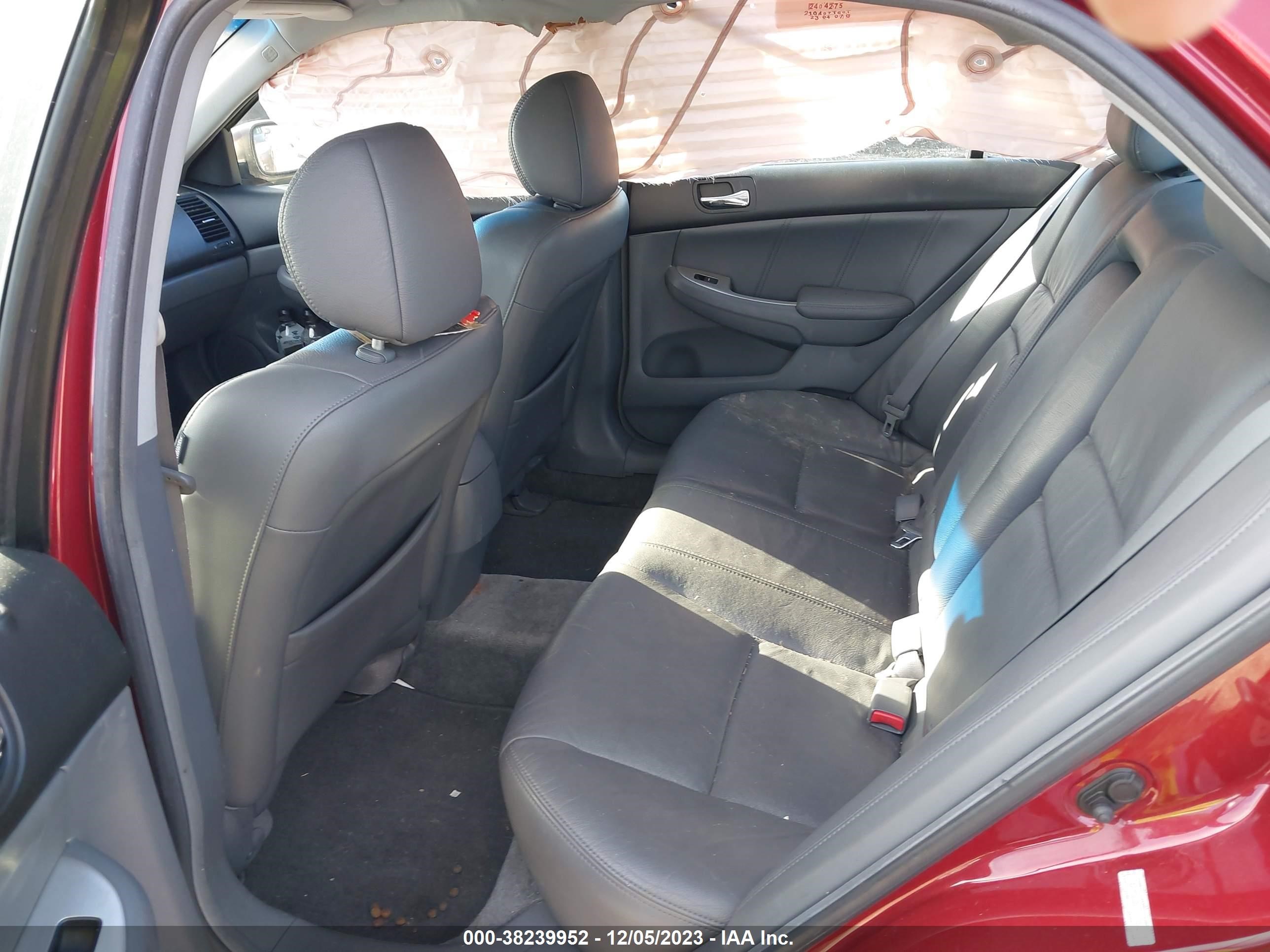 Photo 7 VIN: 1HGCM56887A169832 - HONDA ACCORD 