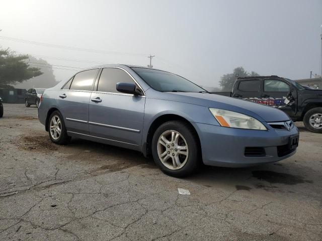 Photo 3 VIN: 1HGCM56887A176134 - HONDA ACCORD EX 