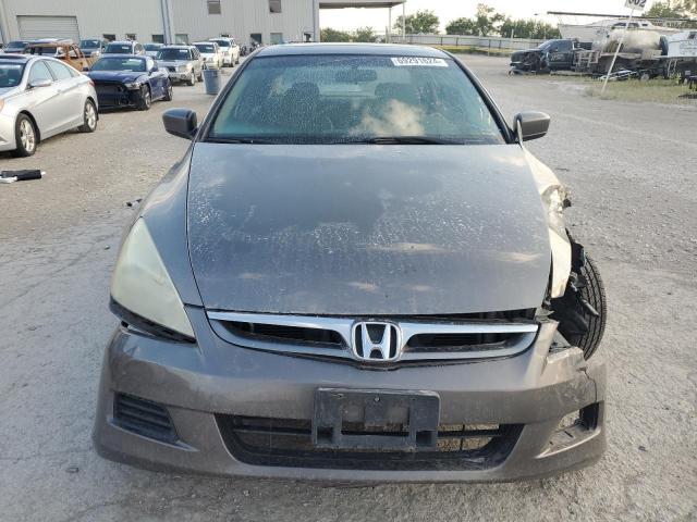 Photo 4 VIN: 1HGCM56887A189305 - HONDA ACCORD EX 