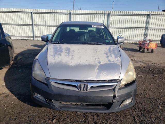 Photo 4 VIN: 1HGCM56894A002603 - HONDA ACCORD 