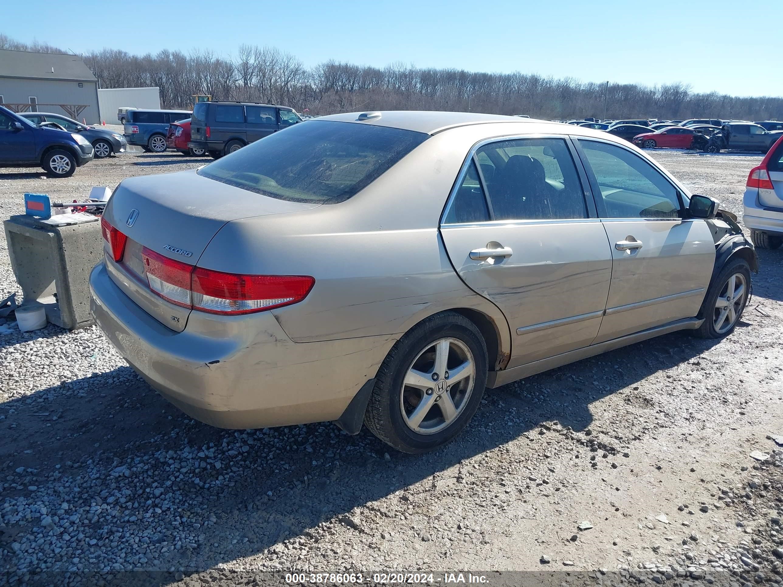 Photo 3 VIN: 1HGCM56894A087314 - HONDA ACCORD 