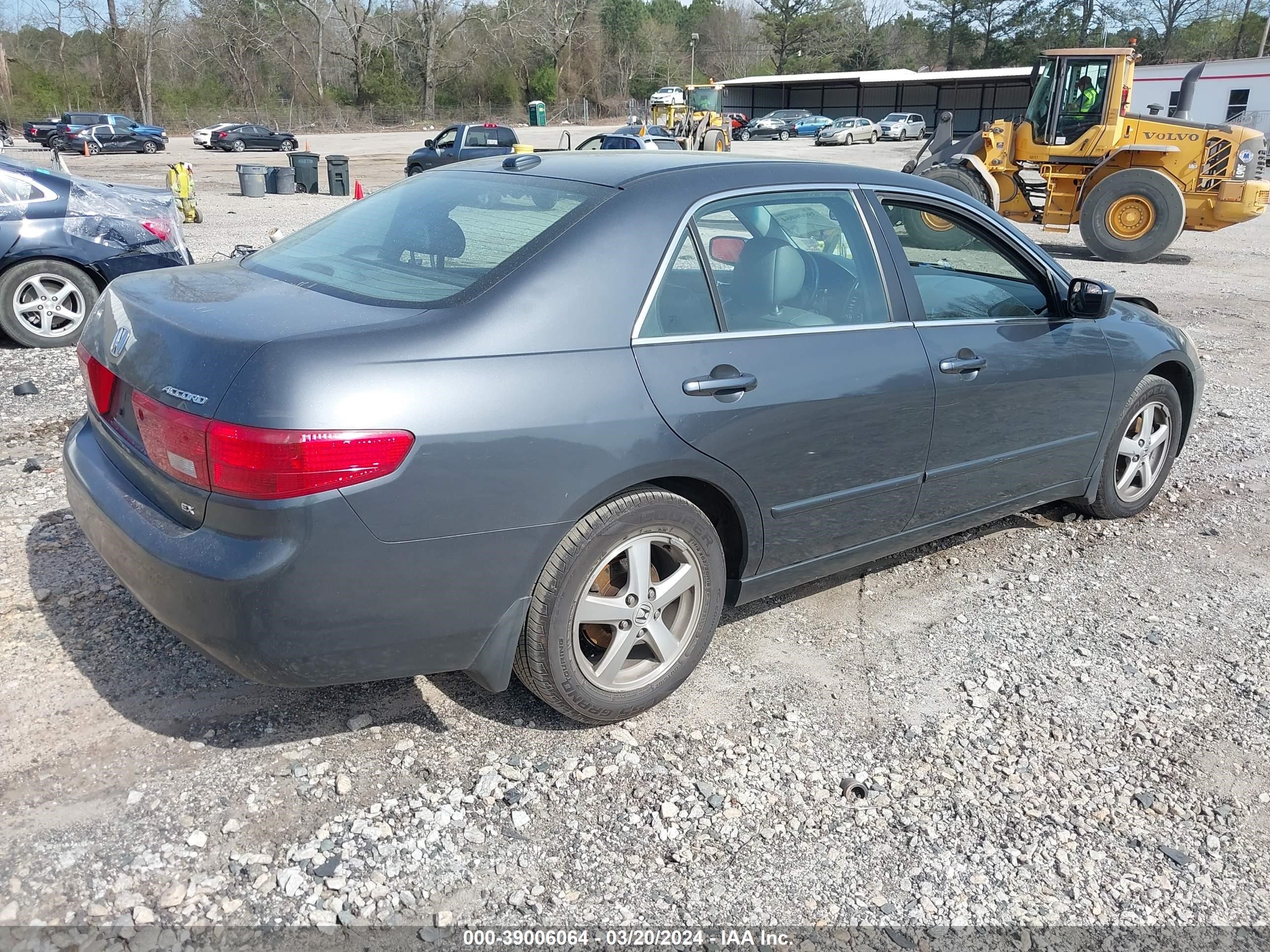 Photo 3 VIN: 1HGCM56895A023288 - HONDA ACCORD 