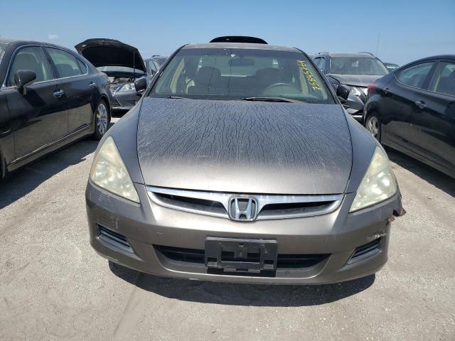 Photo 4 VIN: 1HGCM56897A015405 - HONDA ACCORD EX 