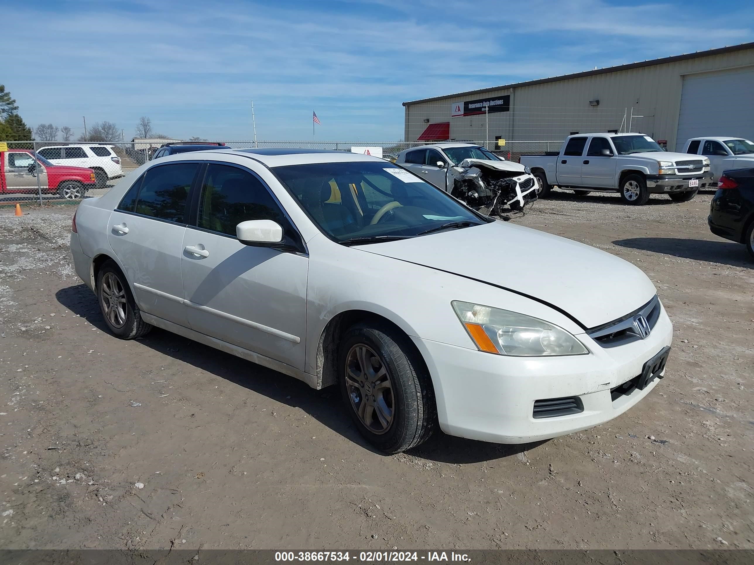 Photo 0 VIN: 1HGCM56897A045603 - HONDA ACCORD 