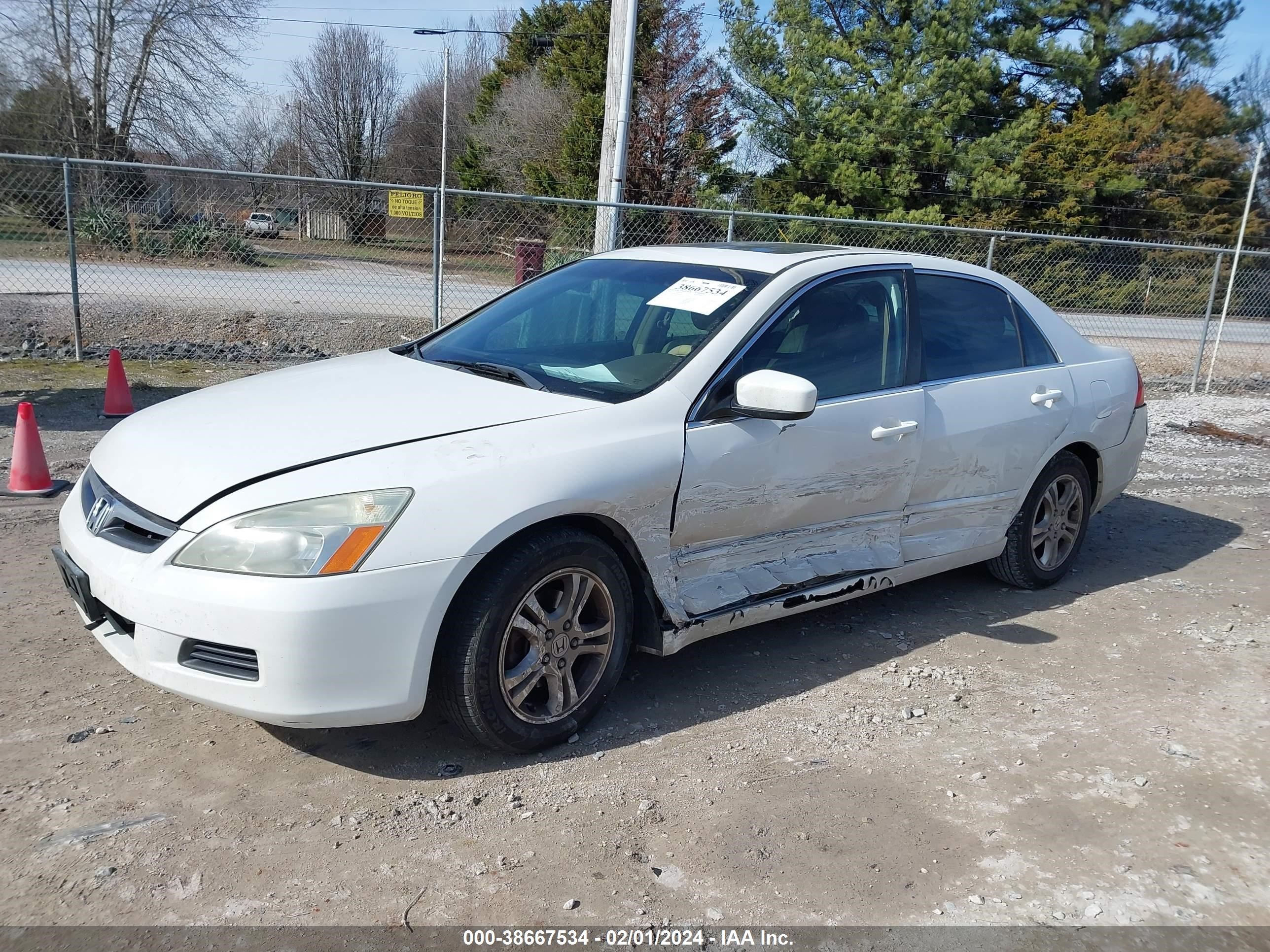 Photo 1 VIN: 1HGCM56897A045603 - HONDA ACCORD 