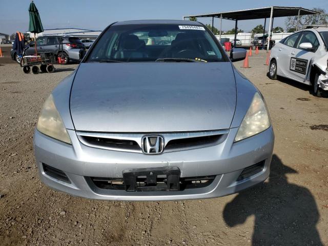 Photo 4 VIN: 1HGCM56897A083977 - HONDA ACCORD 