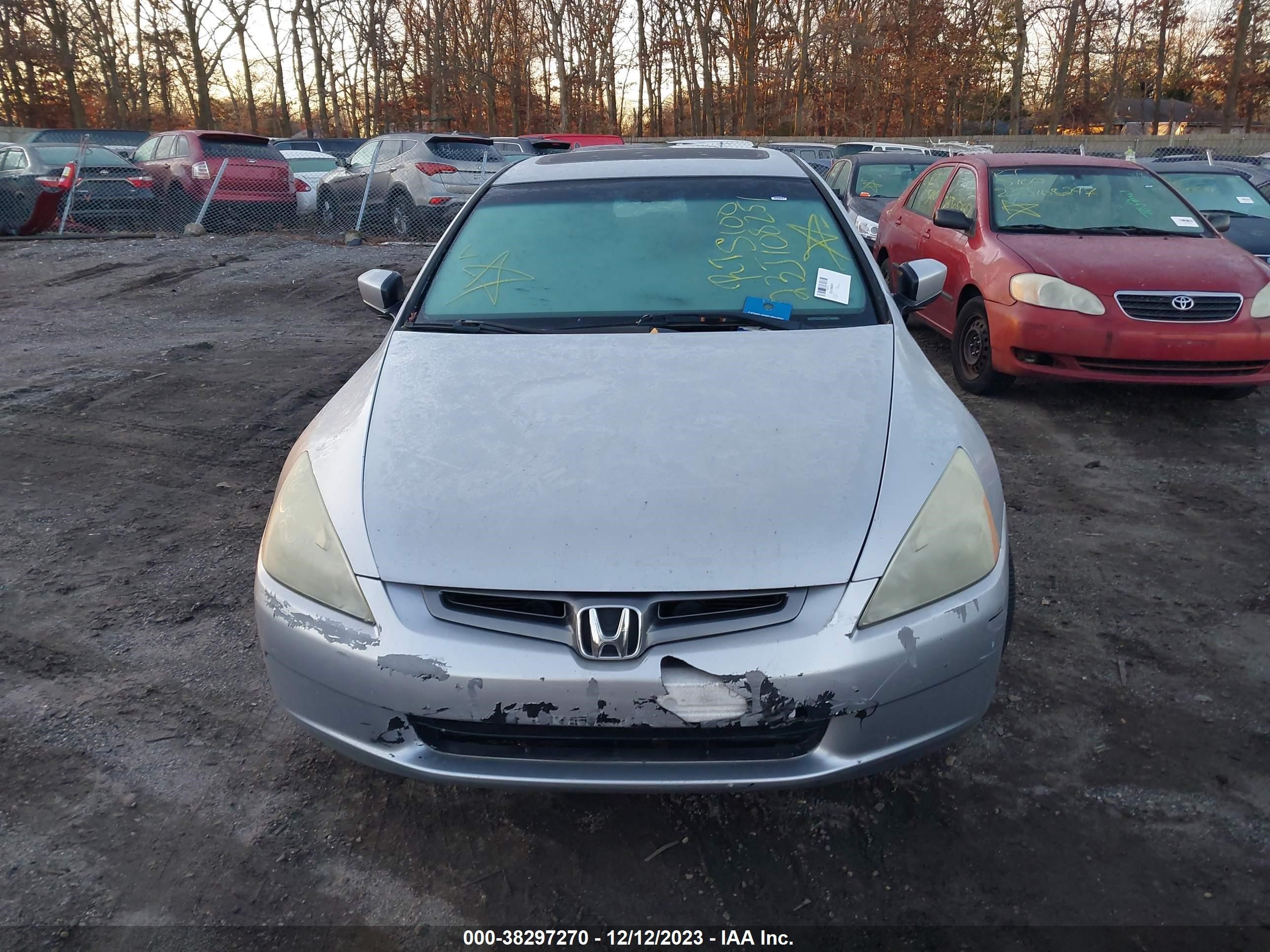 Photo 5 VIN: 1HGCM568X4A036694 - HONDA ACCORD 