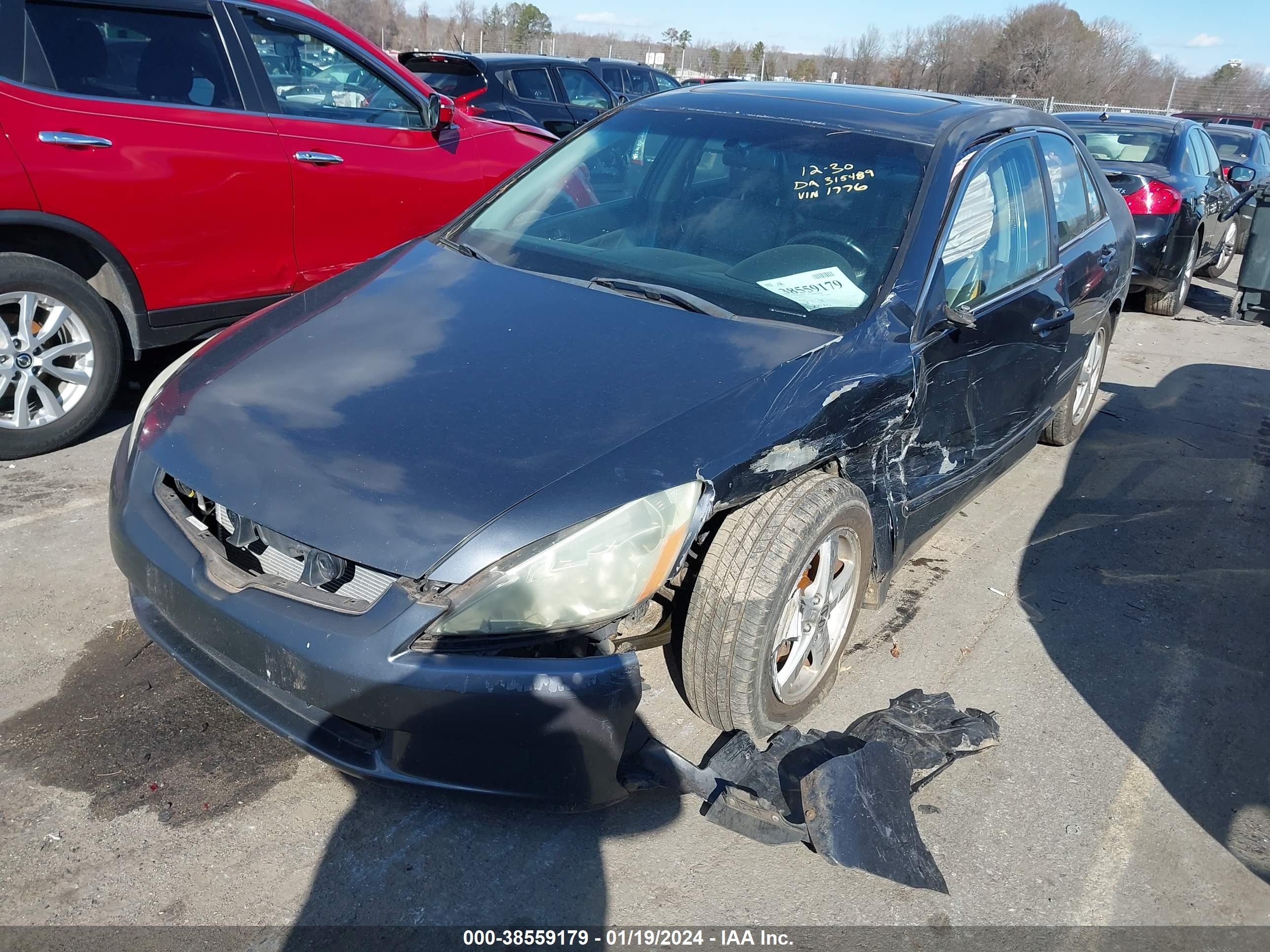 Photo 5 VIN: 1HGCM568X4A051776 - HONDA ACCORD 