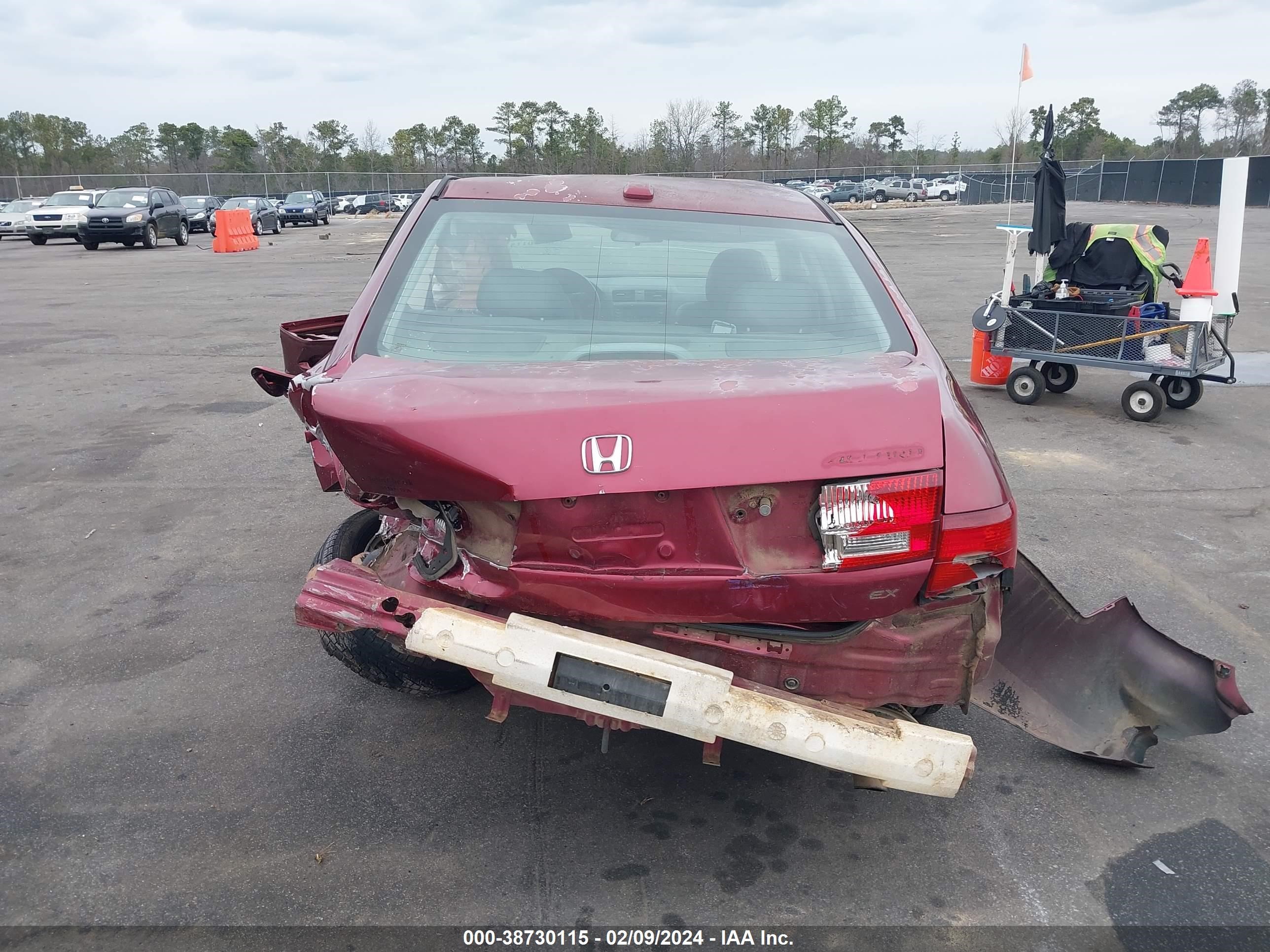 Photo 15 VIN: 1HGCM568X5A002658 - HONDA ACCORD 