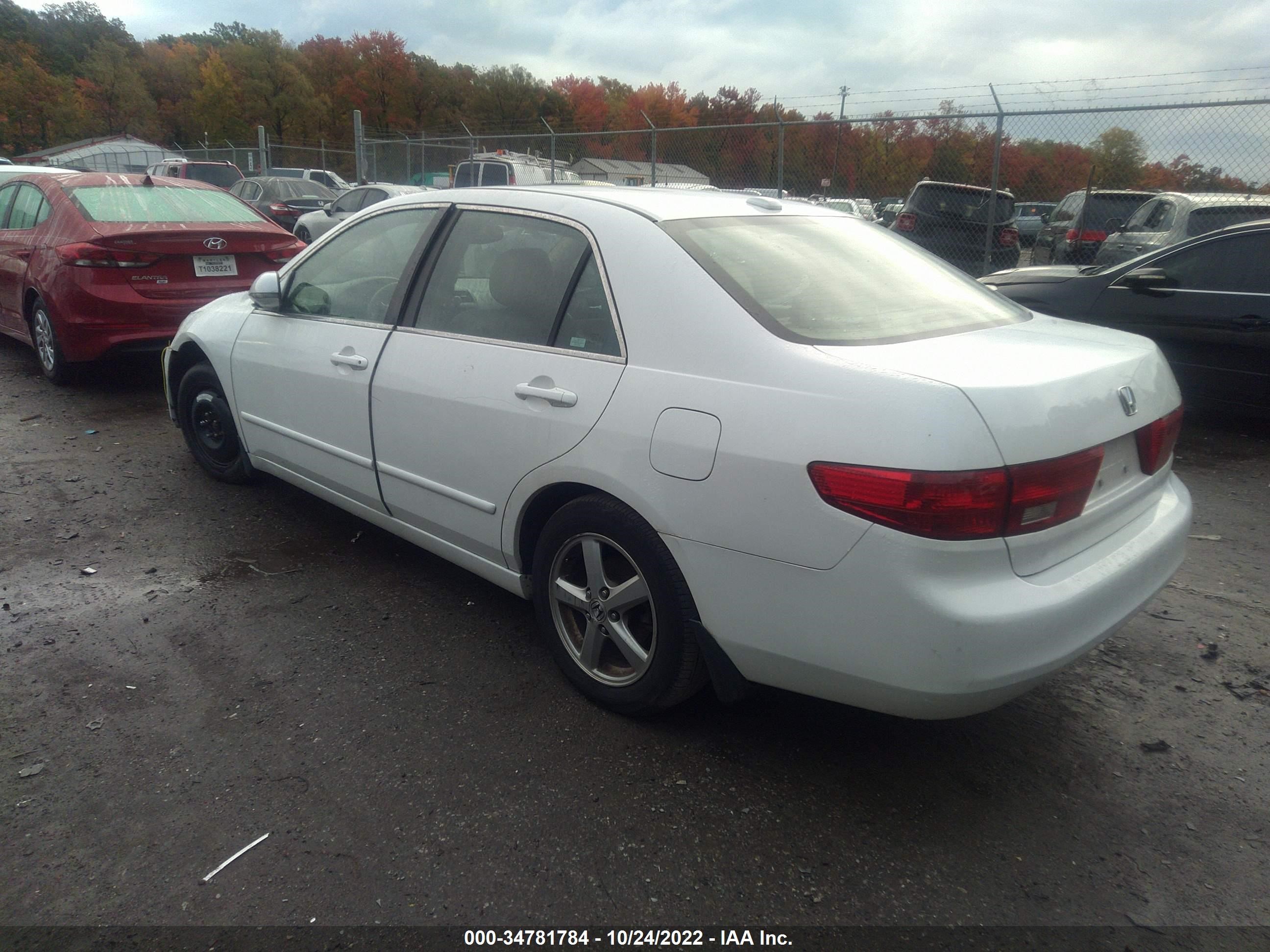 Photo 2 VIN: 1HGCM568X5A016544 - HONDA ACCORD 