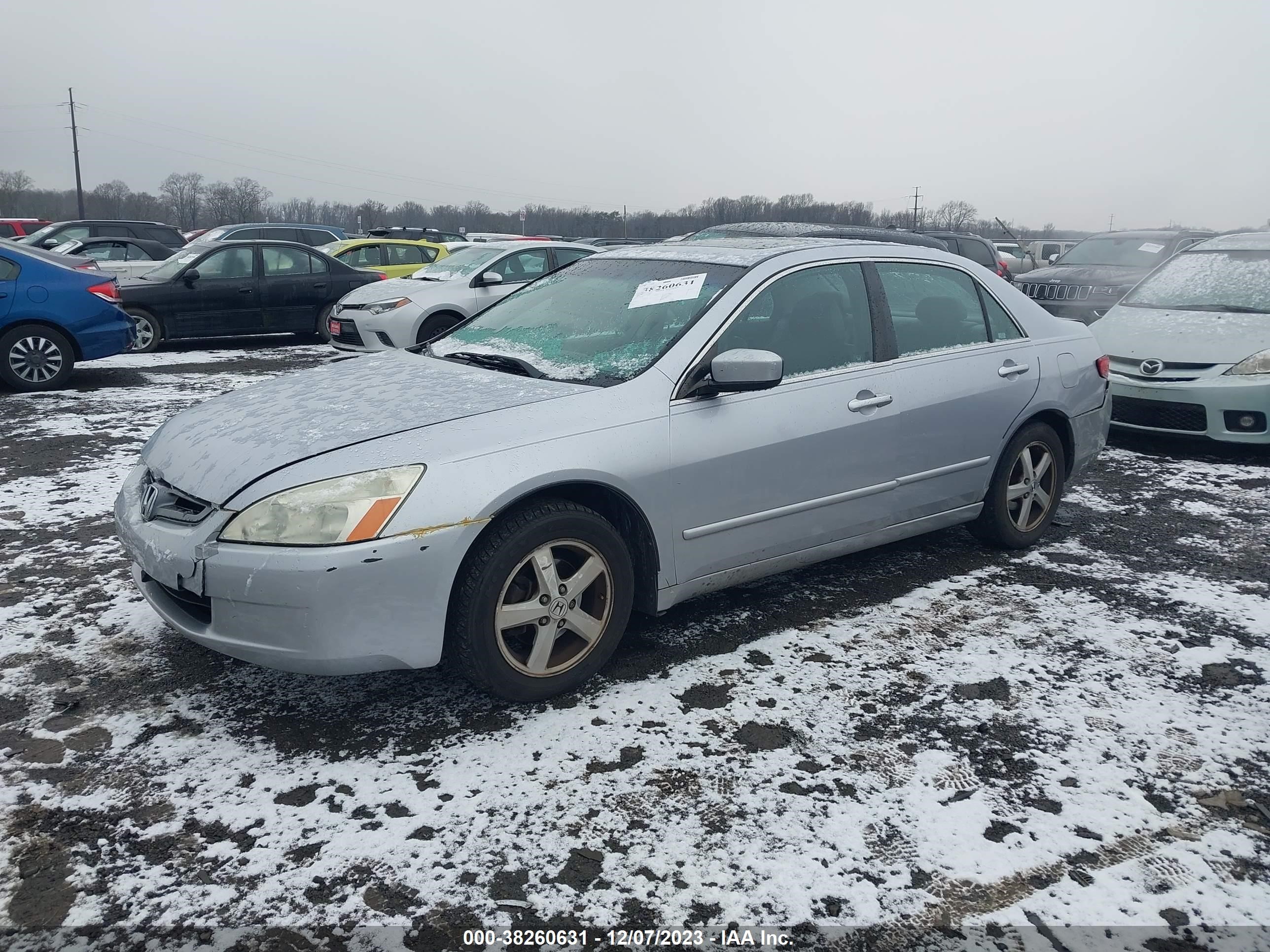 Photo 1 VIN: 1HGCM568X5A038950 - HONDA ACCORD 