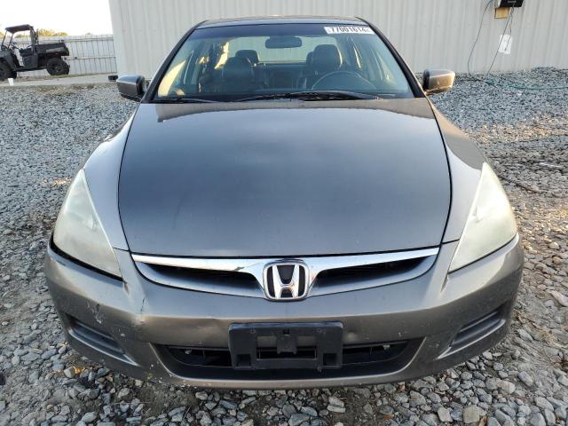 Photo 4 VIN: 1HGCM568X6A102616 - HONDA ACCORD EX 