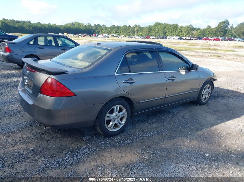 Photo 3 VIN: 1HGCM568X6A108366 - HONDA ACCORD 