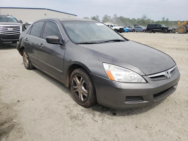 Photo 3 VIN: 1HGCM568X7A088847 - HONDA ACCORD EX 