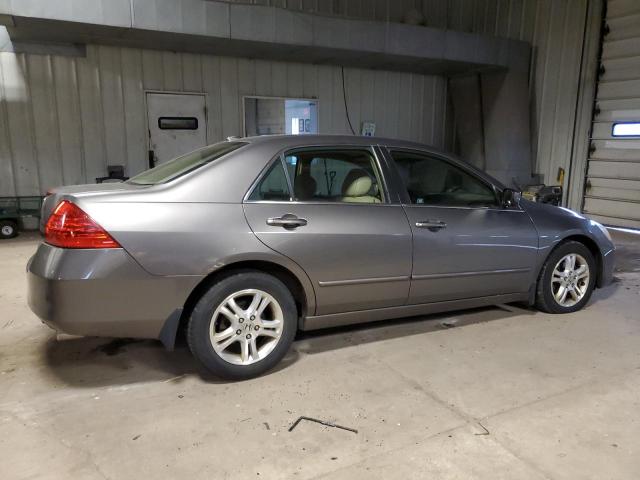 Photo 2 VIN: 1HGCM568X7A102679 - HONDA ACCORD 