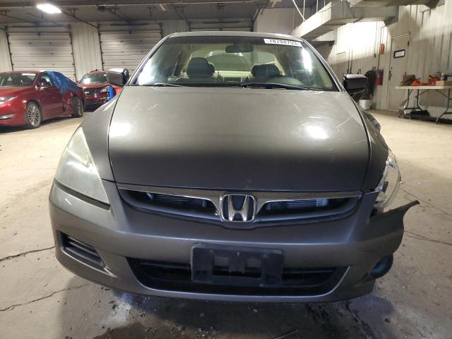 Photo 4 VIN: 1HGCM568X7A102679 - HONDA ACCORD 