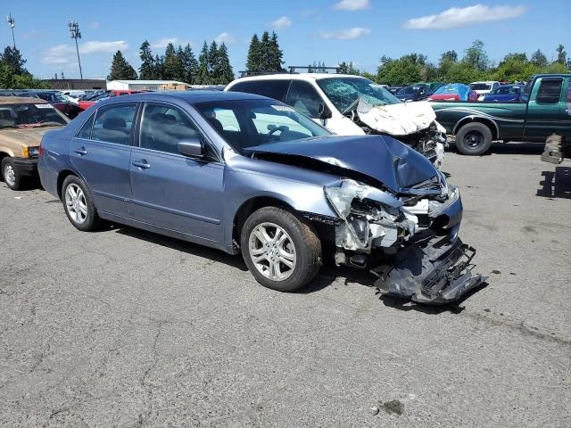 Photo 3 VIN: 1HGCM568X7A134760 - HONDA ACCORD EX 