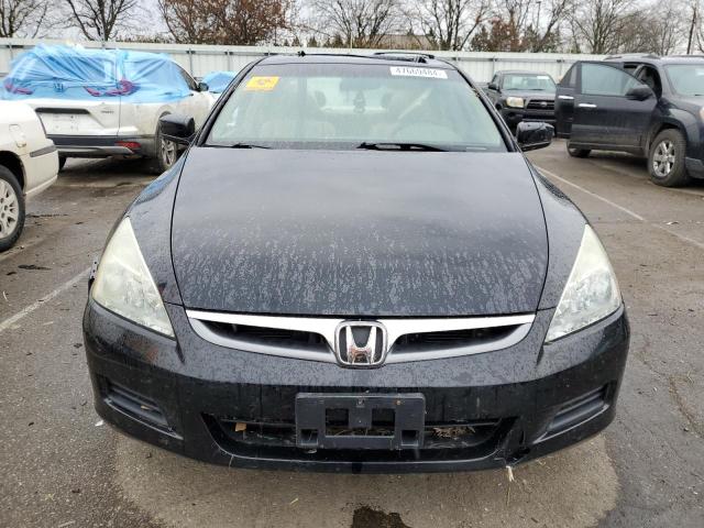 Photo 4 VIN: 1HGCM568X7A142325 - HONDA ACCORD 