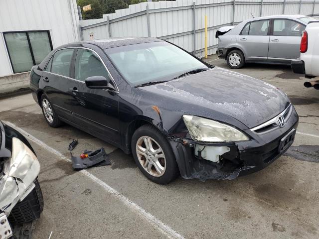 Photo 3 VIN: 1HGCM568X7A187958 - HONDA ACCORD 